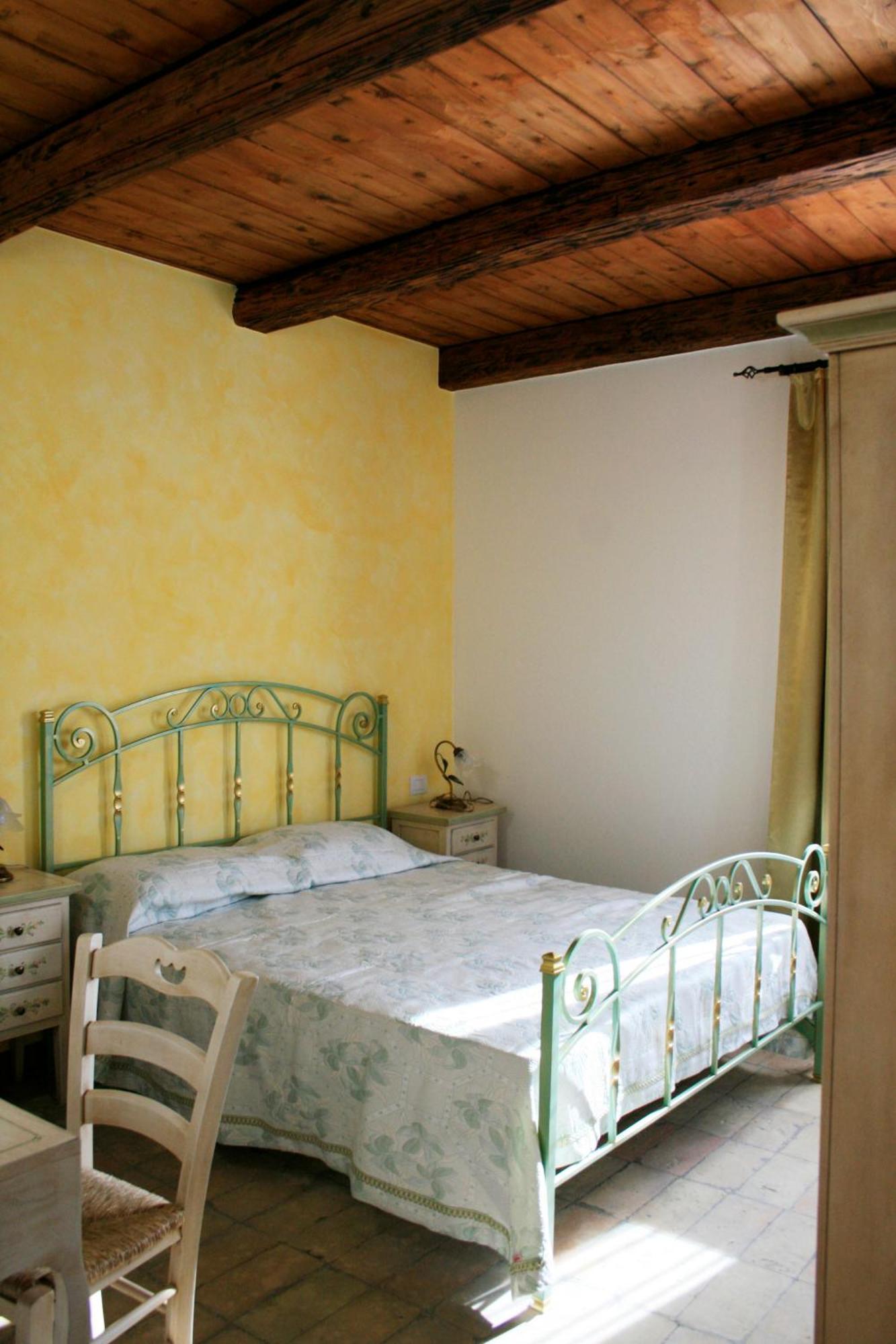 Hotel Agriturismo Fara Montegiorgio Zimmer foto