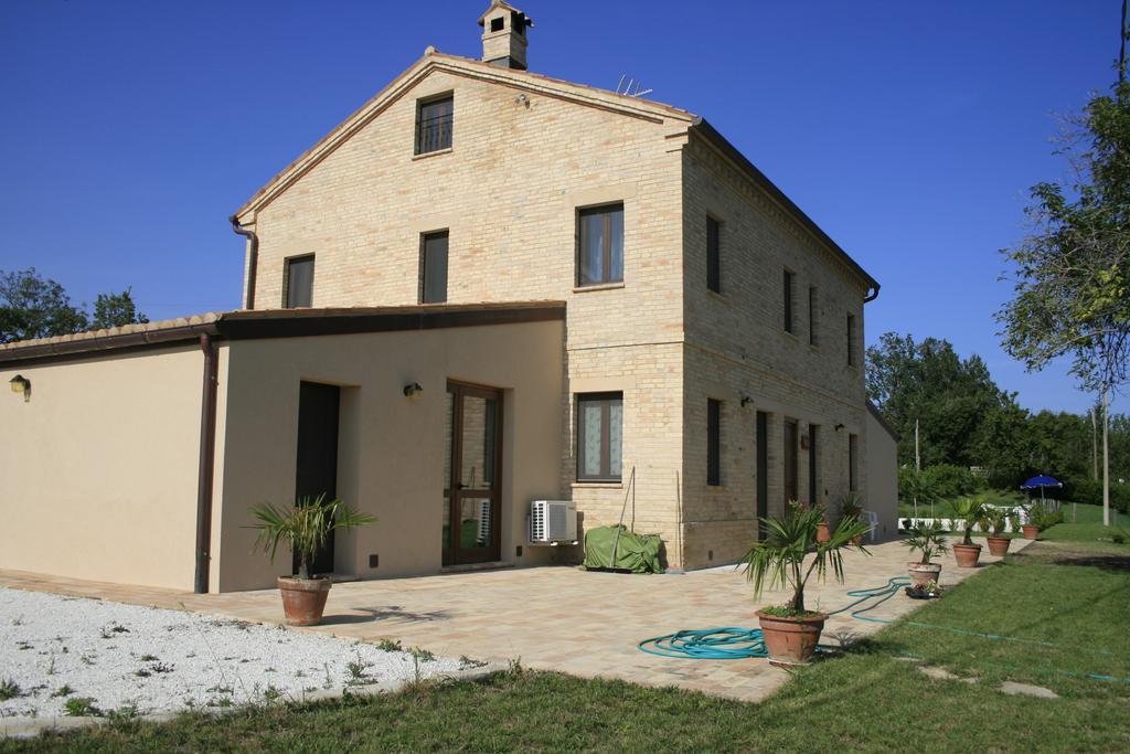 Hotel Agriturismo Fara Montegiorgio Exterior foto