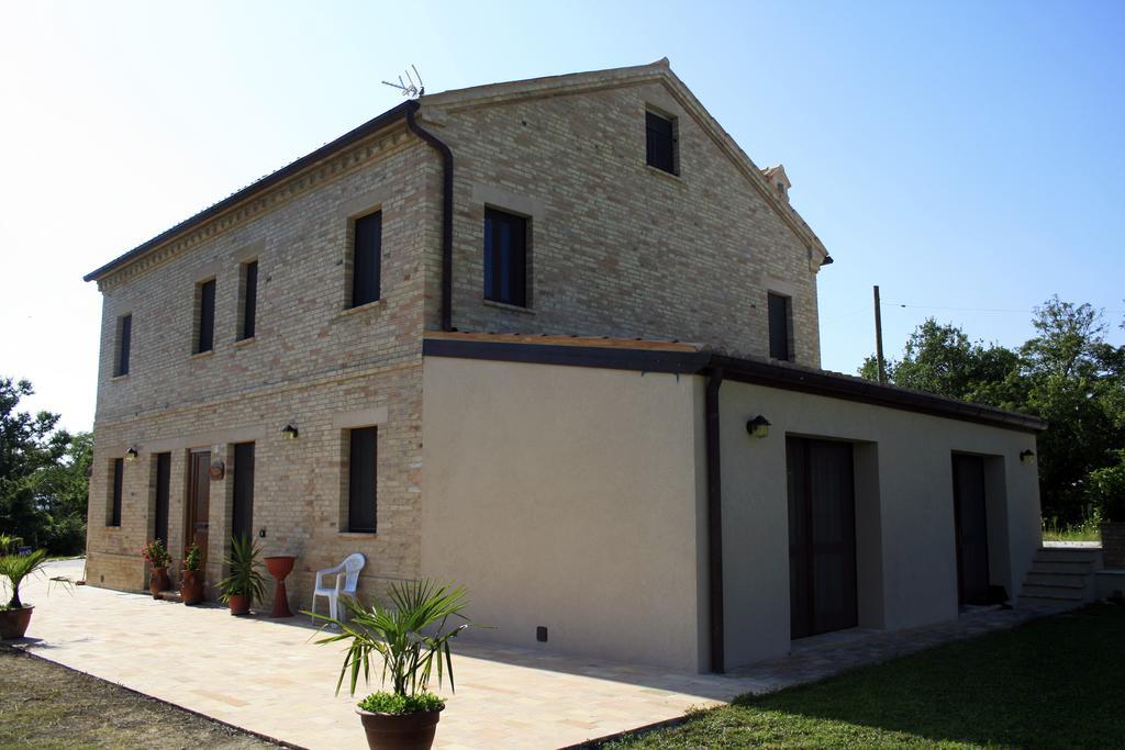 Hotel Agriturismo Fara Montegiorgio Exterior foto